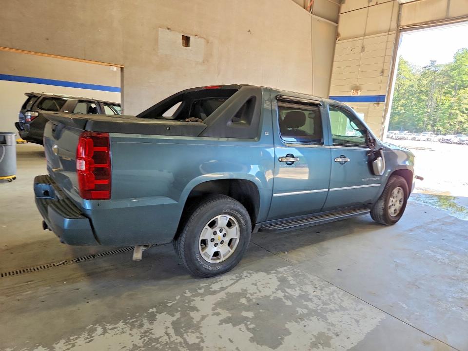 2010 Chevrolet Avalanche მანქანა იყიდება აუქციონზე, vin: 3GNVKFE09AG162371, აუქციონის ნომერი: 67965716