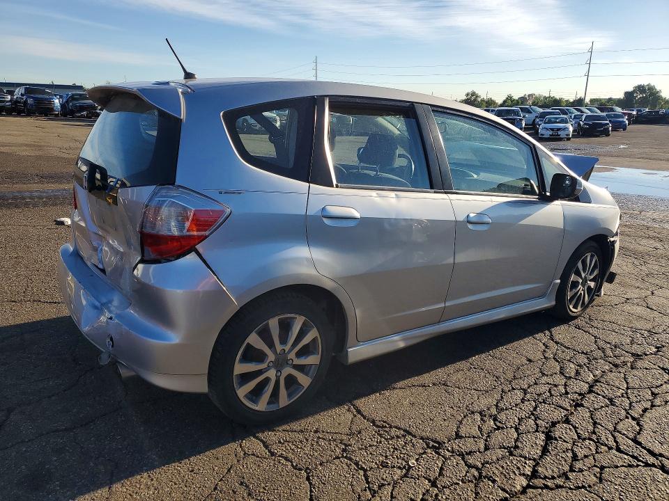 2012 Honda Fit მანქანა იყიდება აუქციონზე, vin: JHMGE8H51CC002680, აუქციონის ნომერი: 67559736