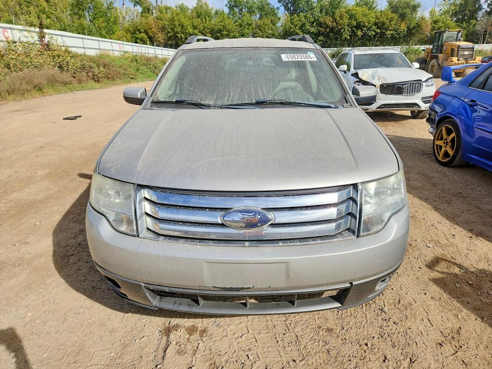 69820586 :رقم المزاد ، 1FMDK02W98GA01739 vin ، 2008 Ford Taurus X مزاد بيع