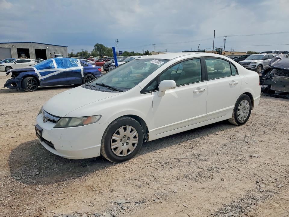 2008 Honda Civic მანქანა იყიდება აუქციონზე, vin: 1HGFA465X8L000892, აუქციონის ნომერი: 70141626