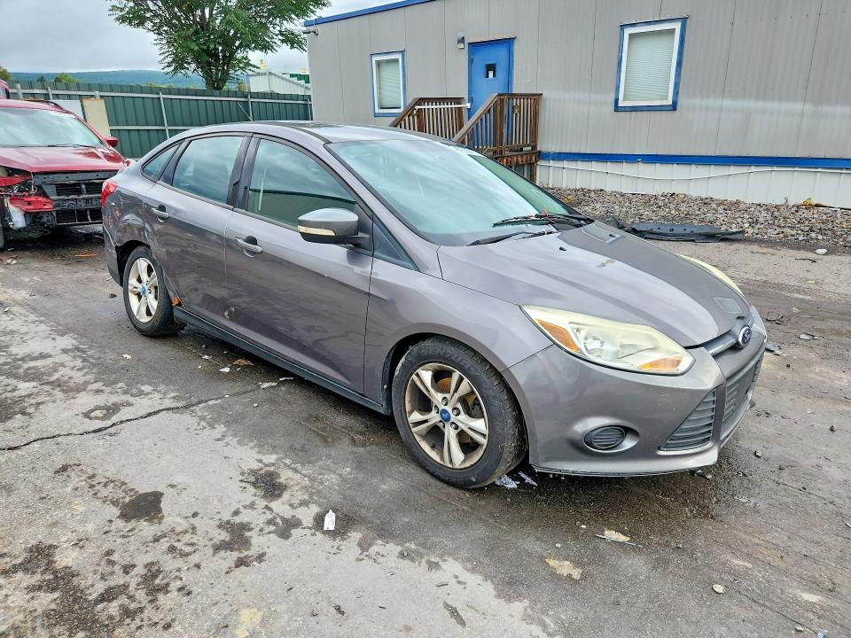 67830476 :رقم المزاد ، 1FADP3F27DL193460 vin ، 2013 Ford Focus مزاد بيع