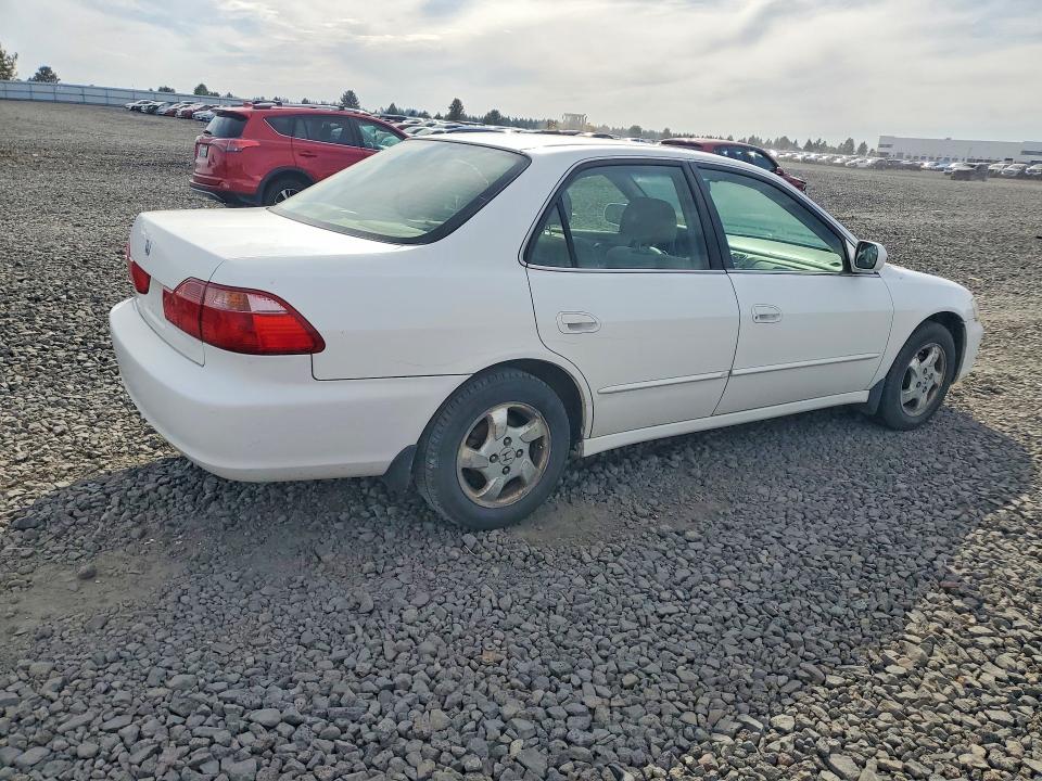 1999 Honda Accord მანქანა იყიდება აუქციონზე, vin: JHMCG5656XC054287, აუქციონის ნომერი: 69844776