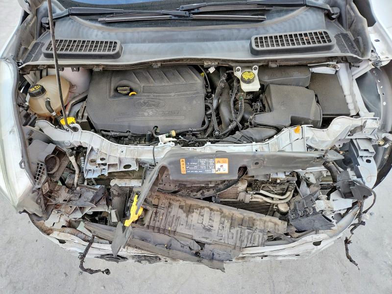 2017 Ford Escape მანქანა იყიდება აუქციონზე, vin: 1FMCU0GD6HUC24240, აუქციონის ნომერი: 67834846