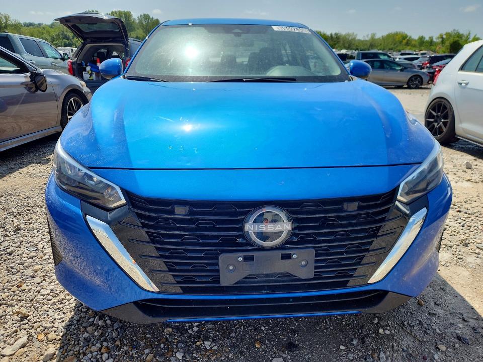 Продажа на аукционе авто 2025 Nissan Sentra, vin: 3N1AB8CV5SY369517, номер лота: 69492406