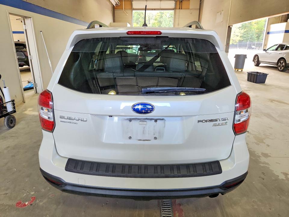 Продажа на аукционе авто 2015 Subaru Forester, vin: JF2SJAHC1FH573706, номер лота: 70718176