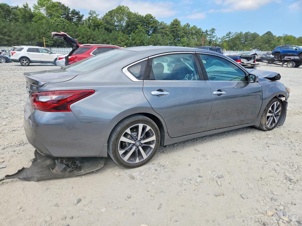 Продажа на аукционе авто 2017 Nissan Altima, vin: 1N4AL3AP4HN357369, номер лота: 69575696