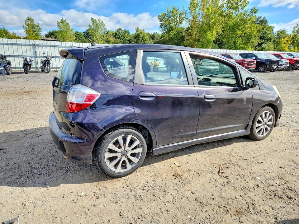 Aukcja sprzedaży 2013 Honda Fit, vin: JHMGE8H58DC077300, numer aukcji: 70373096