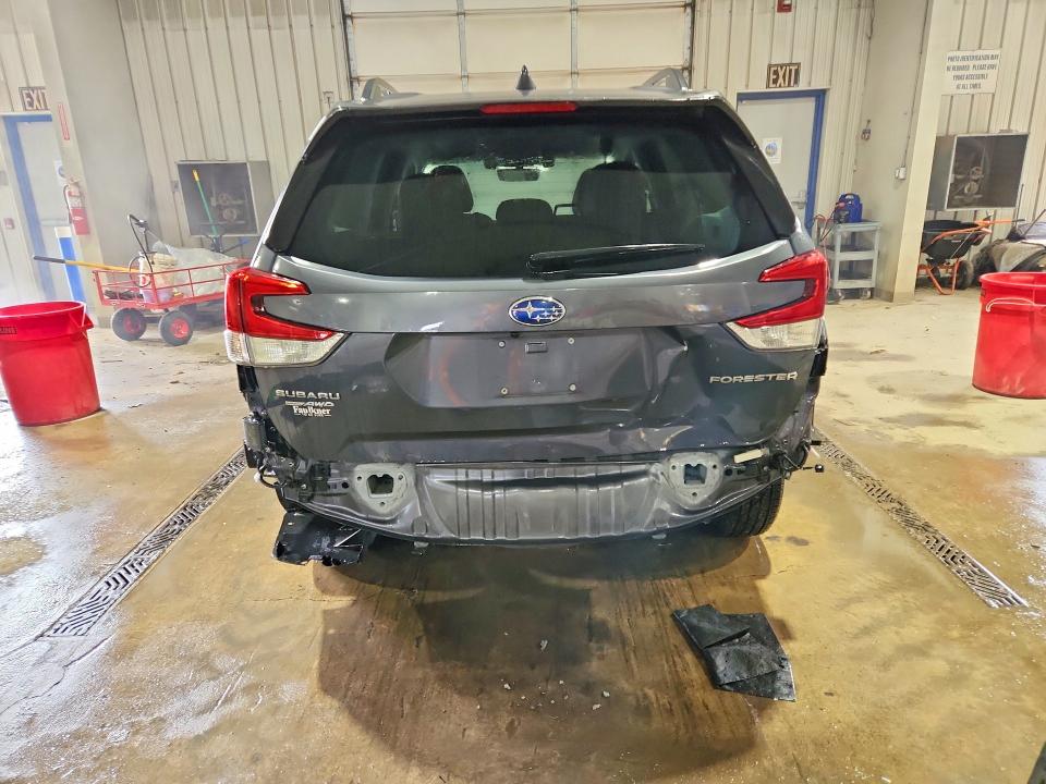 2021 Subaru Forester მანქანა იყიდება აუქციონზე, vin: JF2SKAJC8MH513295, აუქციონის ნომერი: 70604796
