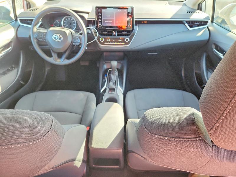 68554776 :رقم المزاد ، 5YFEPMAE3MP243834 vin ، 2021 Toyota Corolla مزاد بيع