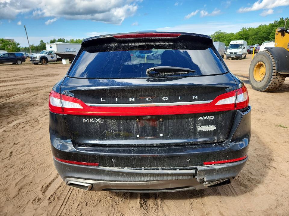 Продажа на аукционе авто 2016 Lincoln Mkx, vin: 2LMTJ8KR4GBL38031, номер лота: 67130686