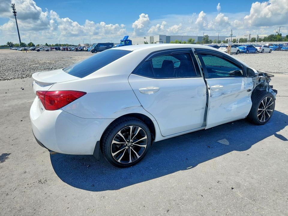 68024856 :رقم المزاد ، 5YFBURHE1KP917328 vin ، 2019 Toyota Corolla مزاد بيع