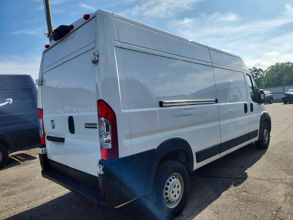 67817496 :رقم المزاد ، 3C6LRVDG5SE518758 vin ، 2025 Ram Promaster 2500 مزاد بيع
