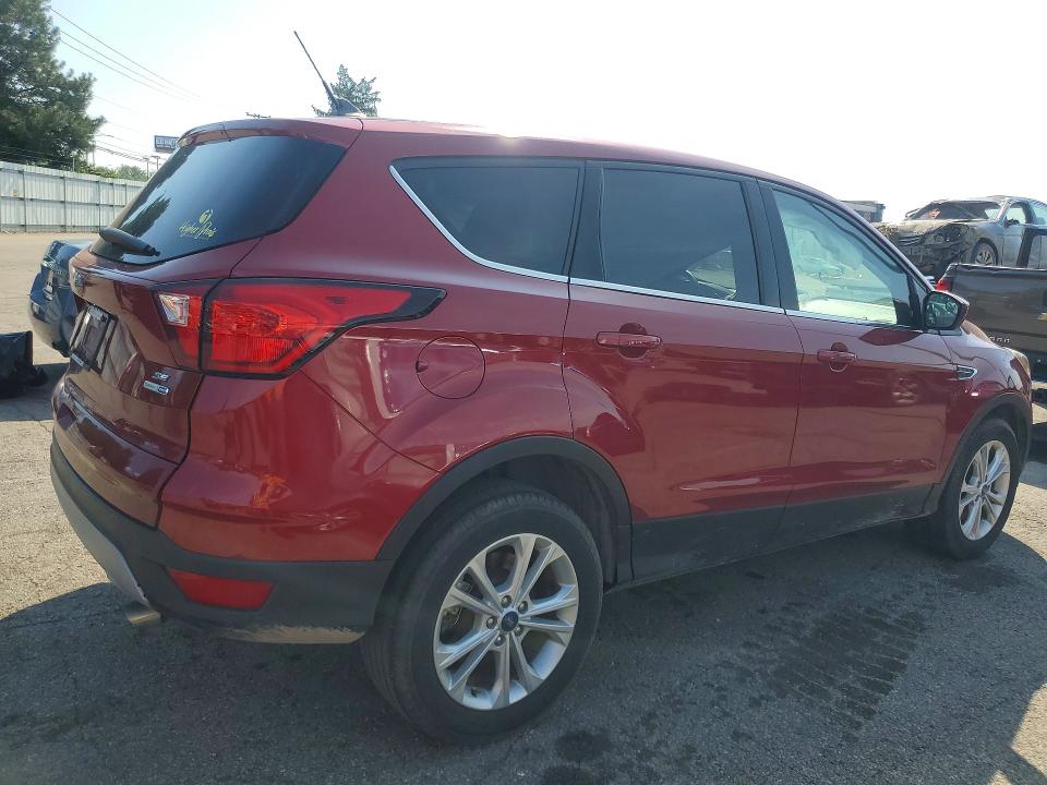 Продажа на аукционе авто 2019 Ford Escape, vin: 1FMCU9GD5KUB51616, номер лота: 66810186