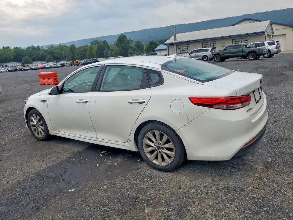 2016 Kia Optima მანქანა იყიდება აუქციონზე, vin: 5XXGU4L39GG078009, აუქციონის ნომერი: 67153716
