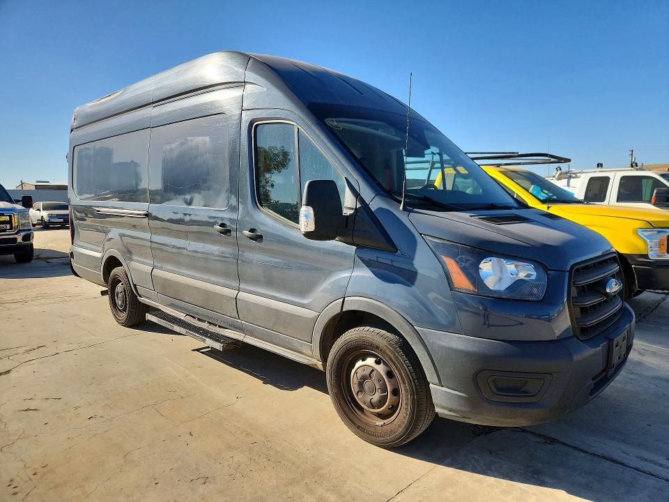 68704346 :رقم المزاد ، 1FTBR3X81LKB09572 vin ، 2020 Ford Transit مزاد بيع