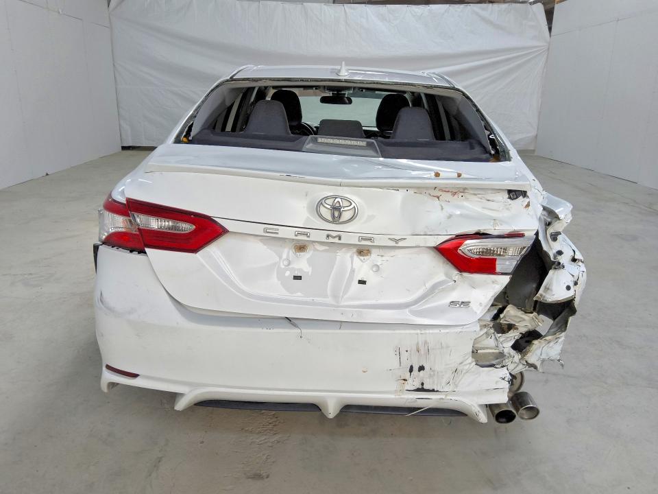 2020 Toyota Camry მანქანა იყიდება აუქციონზე, vin: 4T1G11AK2LU913045, აუქციონის ნომერი: 67016136