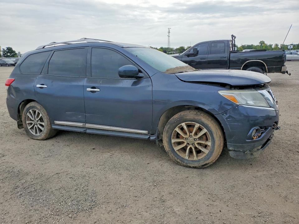 68701416 :رقم المزاد ، 5N1AR2MM4FC687795 vin ، 2015 Nissan Pathfinder مزاد بيع