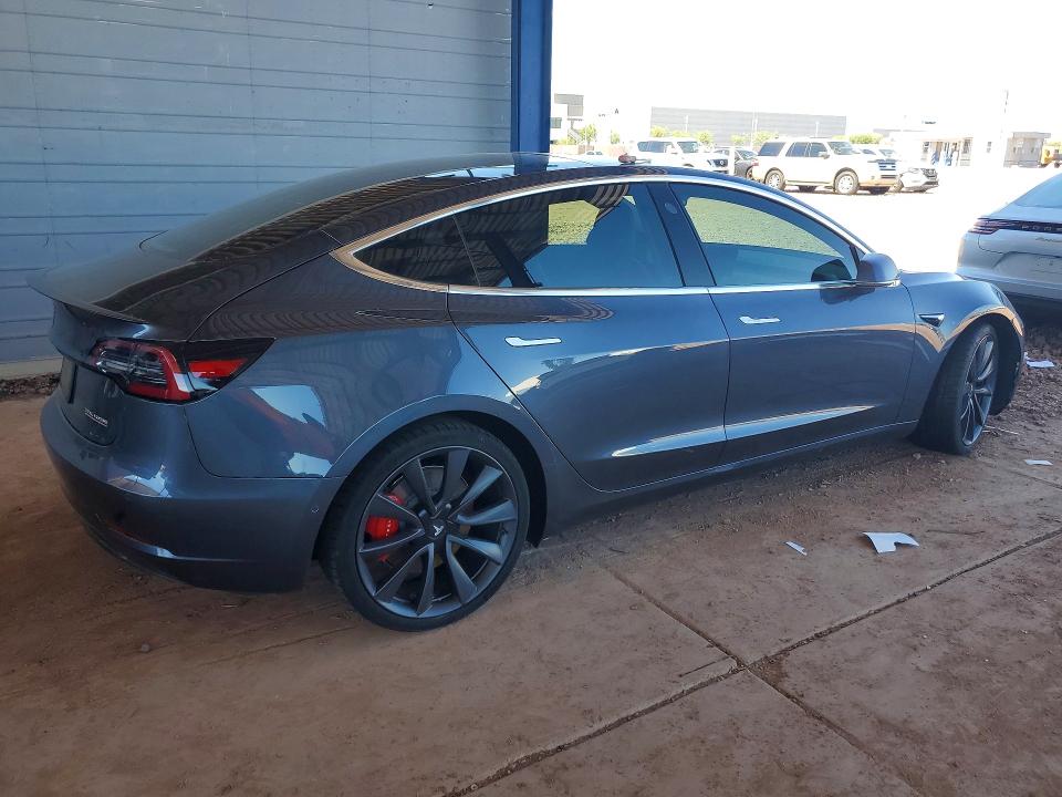 Продаж на аукціоні авто 2020 Tesla Model 3, vin: 5YJ3E1EC2LF736189, номер лоту: 68891226