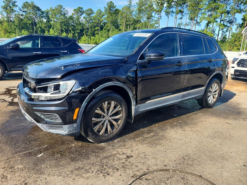 2018 Volkswagen Tiguan მანქანა იყიდება აუქციონზე, vin: 3VV3B7AX0JM057231, აუქციონის ნომერი: 68549136