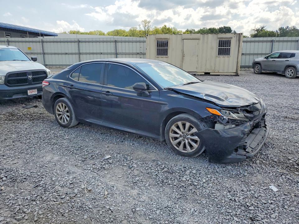 Продажа на аукционе авто 2018 Toyota Camry, vin: 4T1B11HK5JU084758, номер лота: 67557256