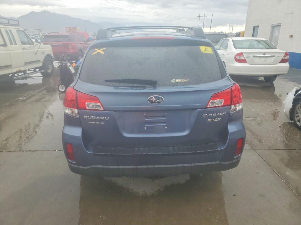 2013 Subaru Outback მანქანა იყიდება აუქციონზე, vin: 4S4BRBCC9D3223377, აუქციონის ნომერი: 69676966