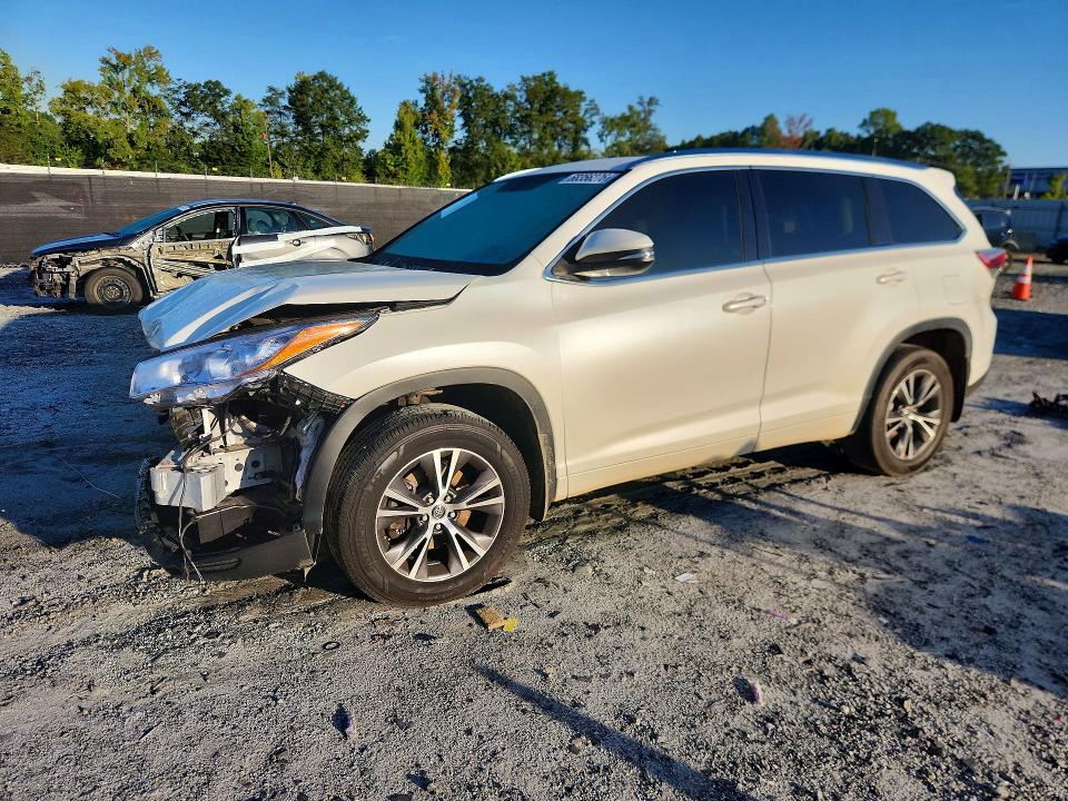 Продажа на аукционе авто 2016 Toyota Highlander, vin: 5TDJKRFH9GS238727, номер лота: 68356276