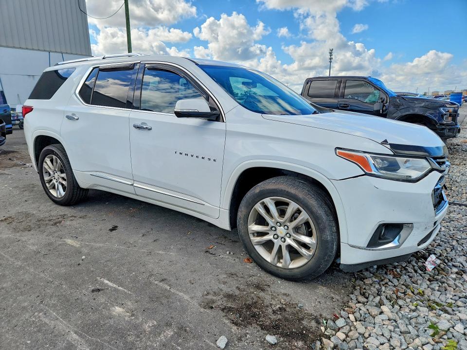 68336636 :رقم المزاد ، 1GNEVJKW6KJ152349 vin ، 2019 Chevrolet Traverse مزاد بيع