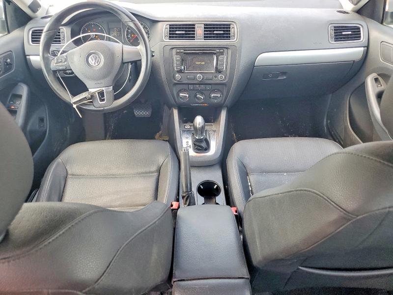 67010146 :رقم المزاد ، 3VWLL7AJ9CM368387 vin ، 2012 Volkswagen Jetta مزاد بيع