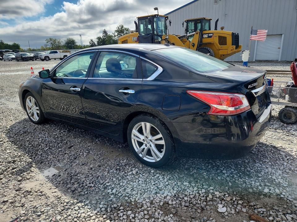 70629966 :رقم المزاد ، 1N4BL3AP2DC158962 vin ، 2013 Nissan Altima مزاد بيع