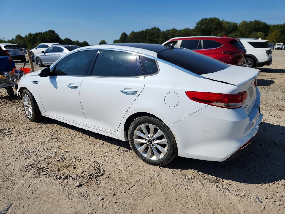 Продажа на аукционе авто 2016 Kia Optima, vin: 5XXGU4L38GG098784, номер лота: 70870176