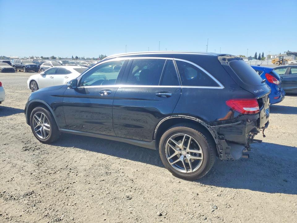 70730546 :رقم المزاد ، WDC0G4KB4GF085945 vin ، 2016 Mercedes-benz Glc مزاد بيع