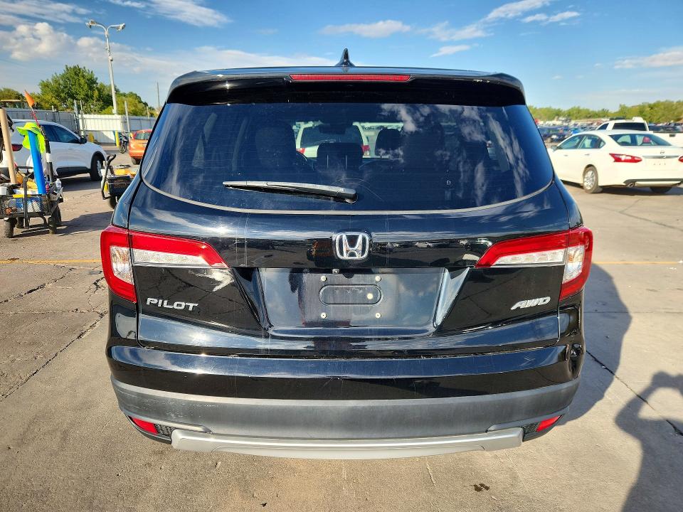 Продажа на аукционе авто 2019 Honda Pilot, vin: 5FNYF6H55KB014128, номер лота: 68419366
