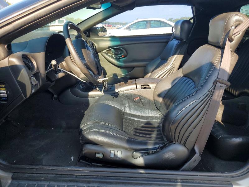 64931966 :رقم المزاد ، 2G2FV22G6Y2164420 vin ، 2000 Pontiac Firebird مزاد بيع