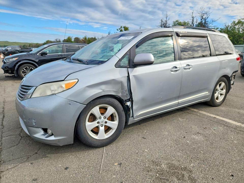Auction sale of the 2014 Toyota Sienna, vin: 5TDYK3DC0ES440260, lot number: 67732956