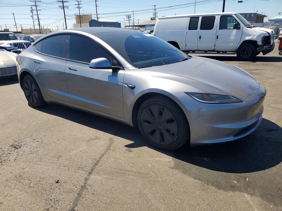 Продажа на аукционе авто 2024 Tesla Model 3, vin: 5YJ3E1EA8RF871071, номер лота: 67036396