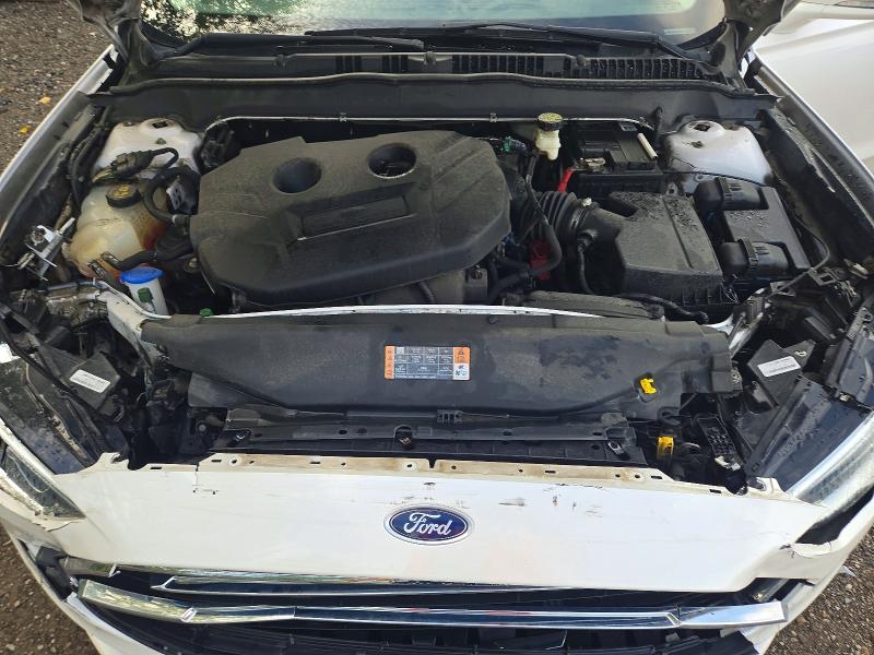 67601236 :رقم المزاد ، 3FA6P0T91HR101646 vin ، 2017 Ford Fusion مزاد بيع