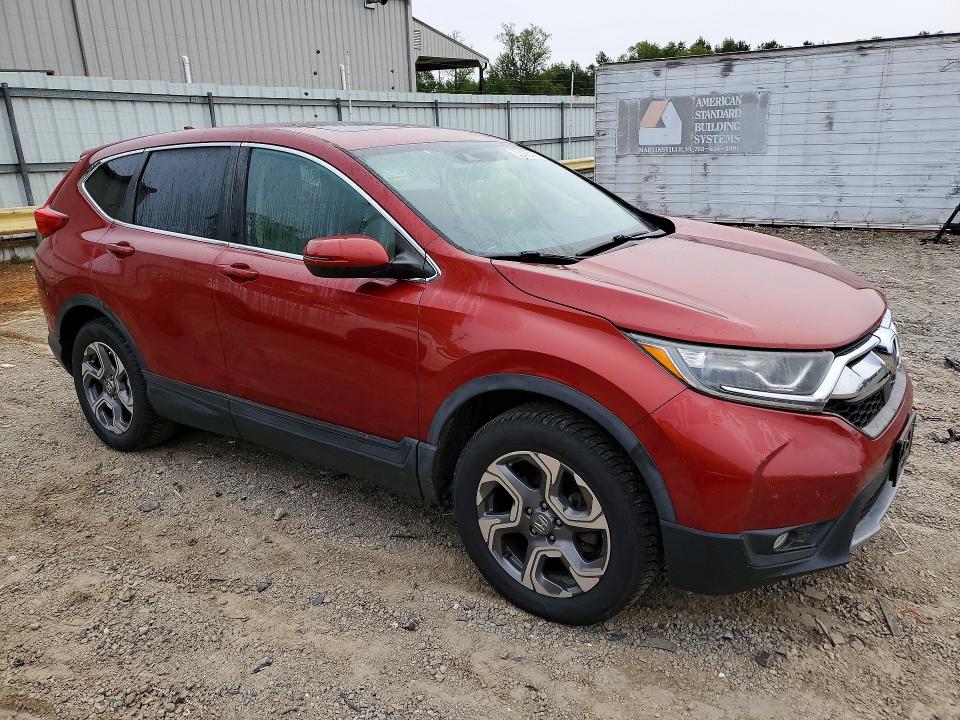 70488496 :رقم المزاد ، 2HKRW2H50JH653532 vin ، 2018 Honda Cr-v مزاد بيع