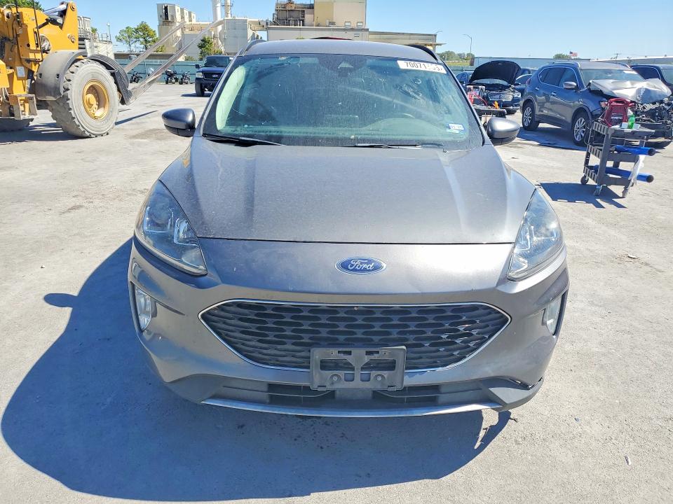 70071536 :رقم المزاد ، 1FMCU0H62NUA22510 vin ، 2022 Ford Escape مزاد بيع
