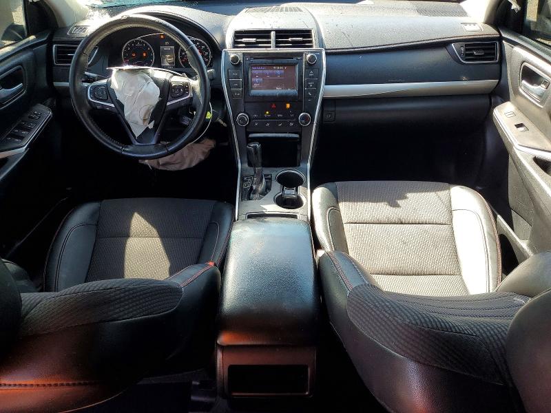 70858256 :رقم المزاد ، 4T1BF1FK7HU353941 vin ، 2017 Toyota Camry مزاد بيع