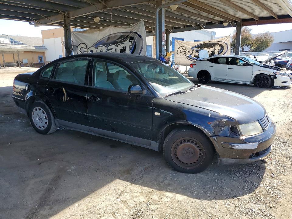 Auction sale of the 1999 Volkswagen Passat, vin: WVWMA63B2XE161963, lot number: 68516226