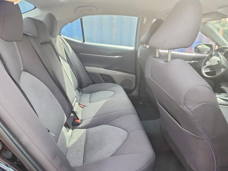 Auction sale of the 2022 Toyota Camry, vin: 4T1C11AK0NU641922, lot number: 67697296