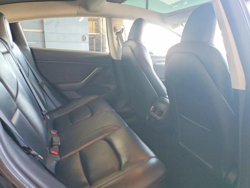 68204186 :رقم المزاد ، 5YJ3E1EBXNF290576 vin ، 2022 Tesla Model 3 مزاد بيع