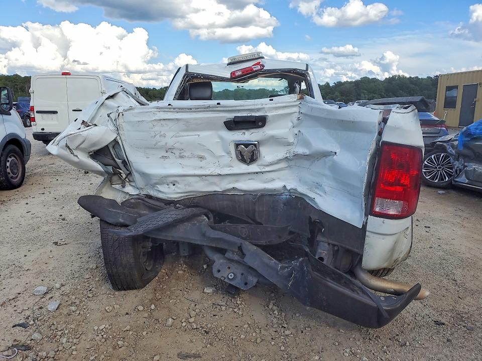 Aukcja sprzedaży 2023 Ram 1500 Classic, vin: 3C6JR6DG4PG550318, numer aukcji: 66695986