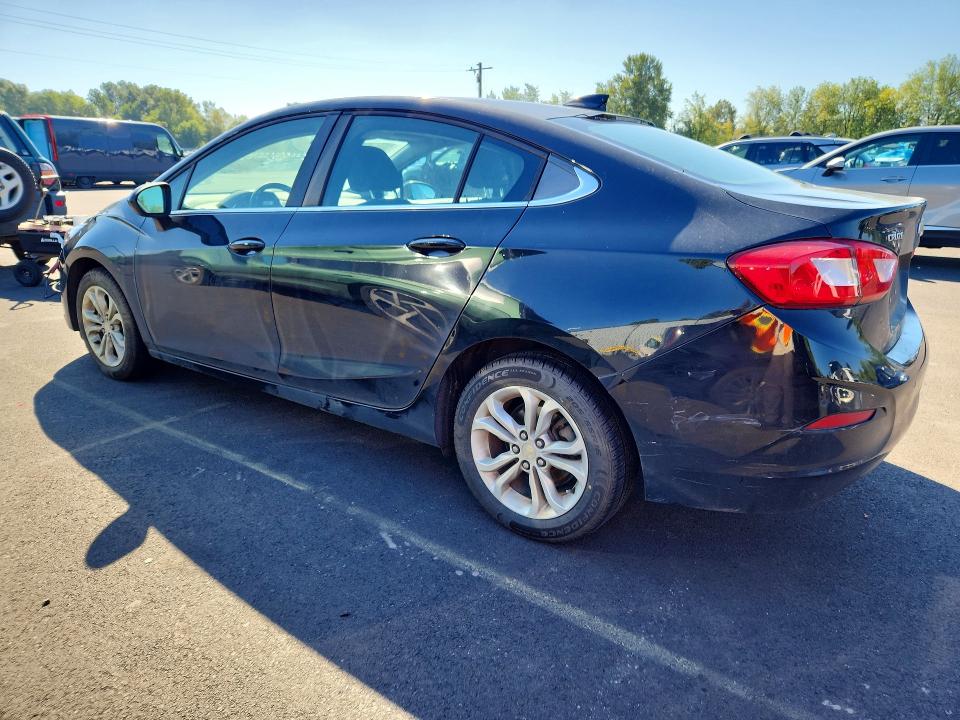 68298026 :رقم المزاد ، 1G1BE5SM1K7128290 vin ، 2019 Chevrolet Cruze مزاد بيع
