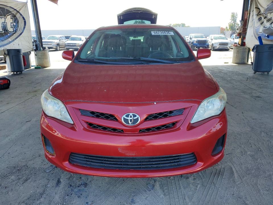 2011 Toyota Corolla მანქანა იყიდება აუქციონზე, vin: 2T1BU4EE5BC594117, აუქციონის ნომერი: 68230836