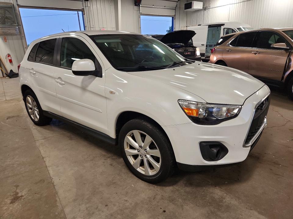 69567166 :رقم المزاد ، 4A4AR3AW2FE029325 vin ، 2015 Mitsubishi Outlander Sport مزاد بيع
