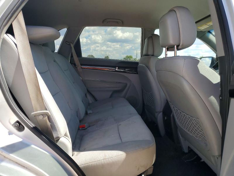 2013 Kia Sorento მანქანა იყიდება აუქციონზე, vin: 5XYKTDA24DG343806, აუქციონის ნომერი: 68300806