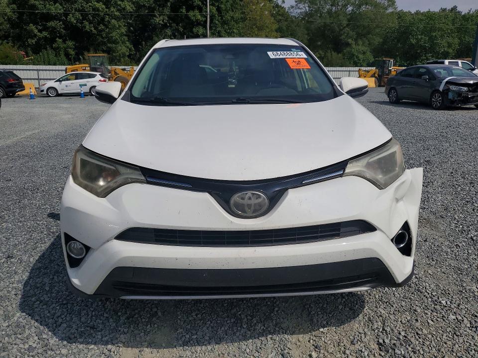 68488856 :رقم المزاد ، JTMWFREVXJJ203104 vin ، 2018 Toyota Rav4 مزاد بيع