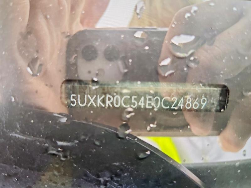 70052526 :رقم المزاد ، 5UXKR0C54E0C24869 vin ، 2014 Bmw X5 مزاد بيع