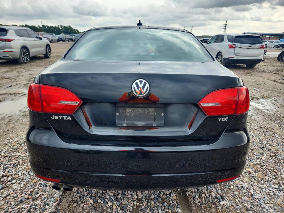 Продажа на аукционе авто 2013 Volkswagen Jetta, vin: 3VWLL7AJ3DM374266, номер лота: 67464696